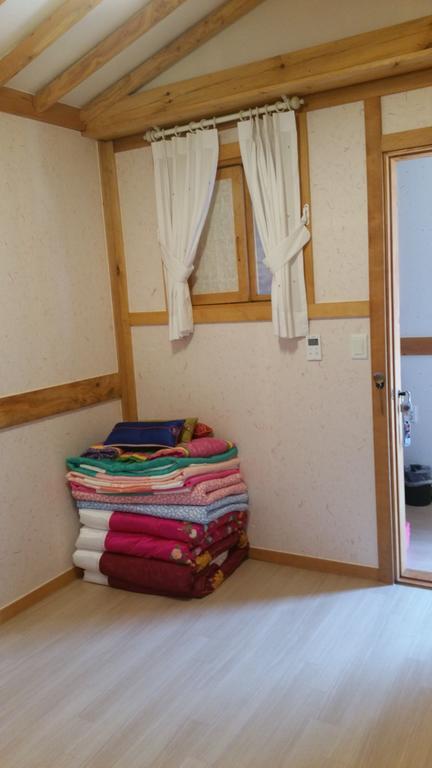 Jeongga Hanok Jeonju Zewnętrze zdjęcie