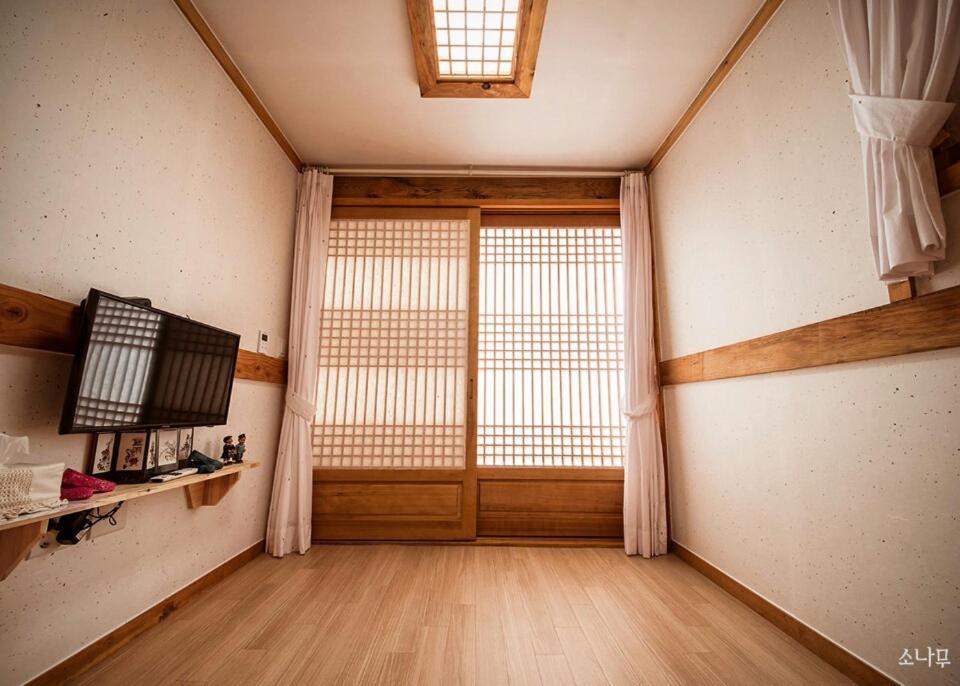 Jeongga Hanok Jeonju Zewnętrze zdjęcie